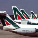 Alitalia fa cassa vendendo tre slot a Londra Heathrow