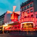Parigi, tornano le pale sul Moulin Rouge