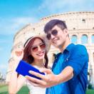 Cinesi in Italia,cresce la spesa:i dati Alipay