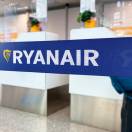 Ryanair anticipa la chiusura di check-in e bag drop