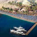 Royal Caribbeanaggiunge Santoriniai suoi Beach Club