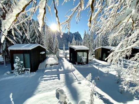 Skyview Chalets, arriva il glamping tra le nevi delle Dolomiti