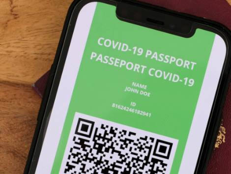 Viaggi, stop limitazioniBasterà il green pass