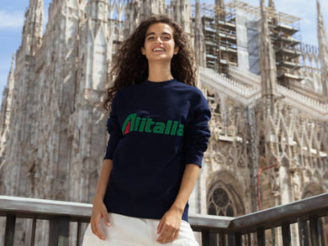 Felpe e t-shirt Alitaliadi Alberta Ferretti La capsule collection non solo da influencer