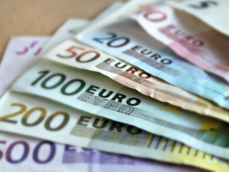 Gas sotto i 100 euro, ma le bollette non scenderanno