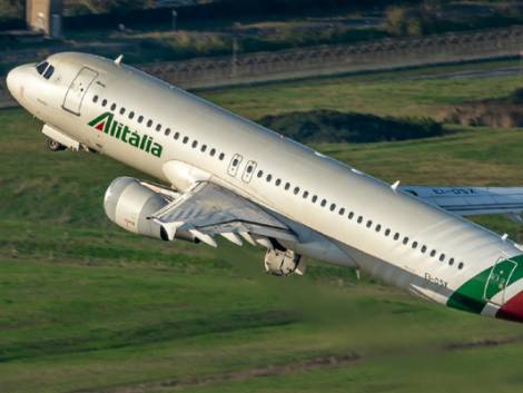 Alitalia, 260 mln in cassa:l’allarme di Leogrande