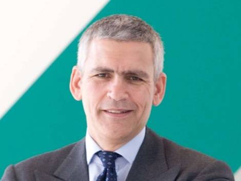 Semestrale AlitaliaIl charter traina i ricavi