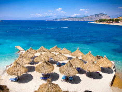 L'Albania incentiva il turismo di lusso: zero tasse e Iva al 6%