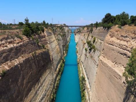 Grecia: il canale di Corinto riapre per tre mesi