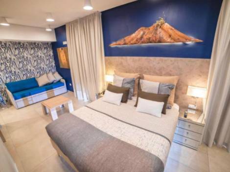 Napoli, riaprono gli Airon Boutique Hotel della Airontour