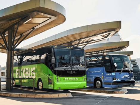 FlixBus cresce negli Stati Uniti con l’acquisizione di Greyhound