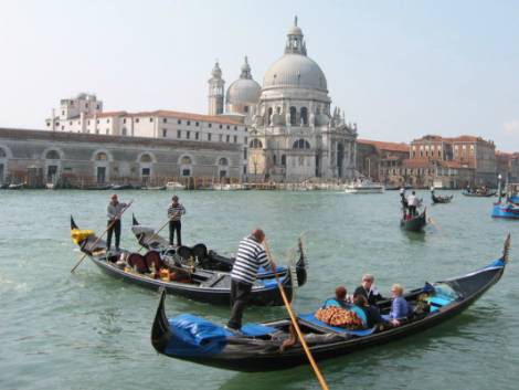 Turismo veleno d'Italia, la risposta del governatore del Veneto a Galli della Loggia