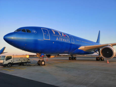 Papa Francesco volerà per la prima volta con Ita Airways in livrea azzurra