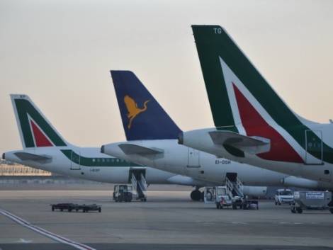 Alitalia alza le barricateper l'autunno caldo