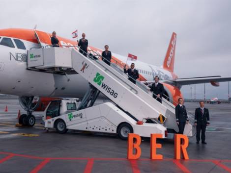 easyJet ‘apre’ il nuovo aeroporto di Berlino e aggiunge Deutsche Bahn al programma Worldwide