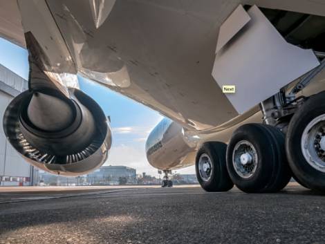 Alitalia, un trimestre in utile. Ma la cassa si assottiglia