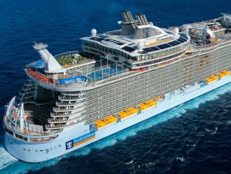 Royal Caribbean riporta la nave icona Oasis sul Mediterraneo