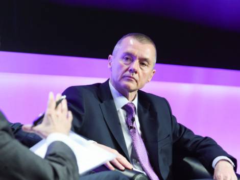 Iag ai tempi del coronavirus: Willie Walsh posticipa la pensione