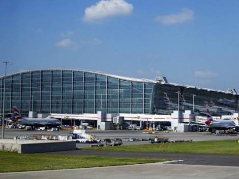 L’aeroporto di Heathrow chiude il terminal 4 fino a fine 2021