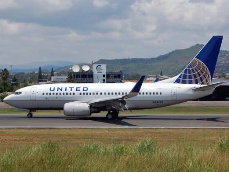 United Airlines si prepara al taglio di 2mila 850 piloti