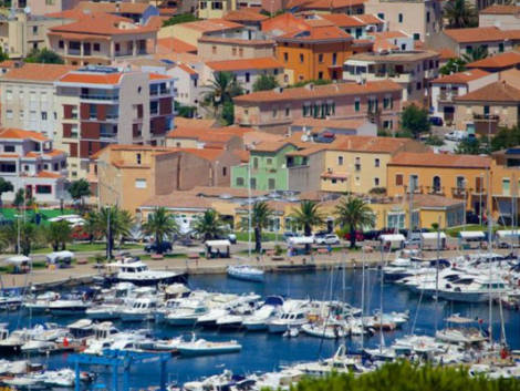 Sardegna, il turismo attende il responso Ue. Oggi l’isola potrebbe entrare in zona verde