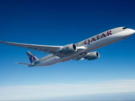 Qatar Airways resta operativa verso 75 mete per gestire l'emergenza