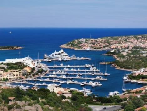 Sardegna: un’ordinanza di Solinas chiude tutte le spiagge
