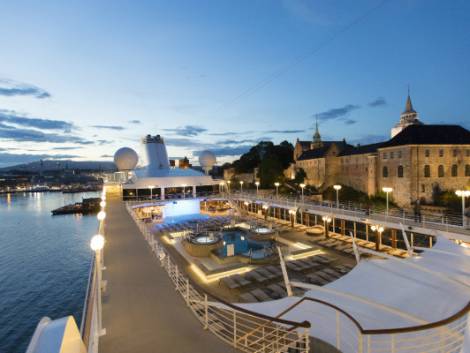 Azamara e i programmi di viaggio ‘Venture Beyond the Sea’