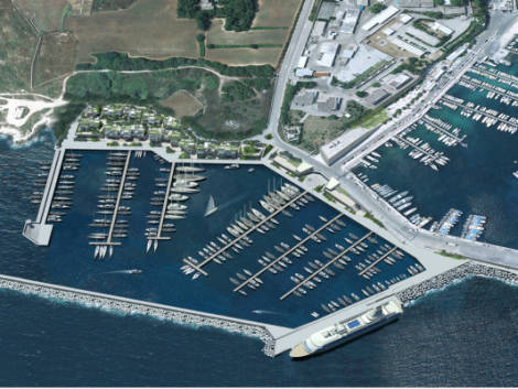 Minicrociere e velieri: la chance del porto di Otranto