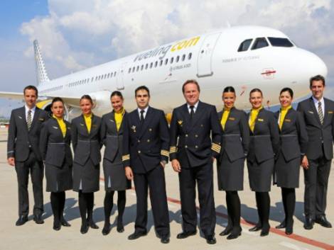 Vueling in Italia assume personale cento posti liberi