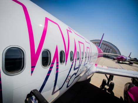 Tornano i recruiting nel trasporto aereo Wizz Air cerca 100 membri equipaggio