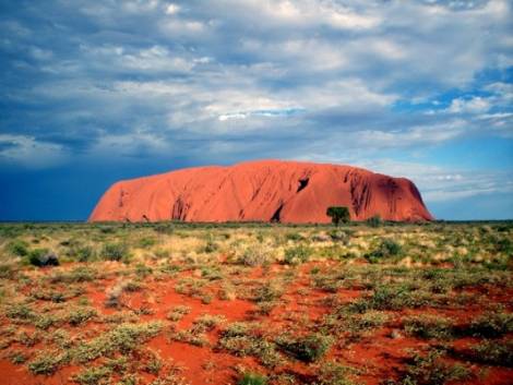 Australia: l'Uluru interdetto ai turisti