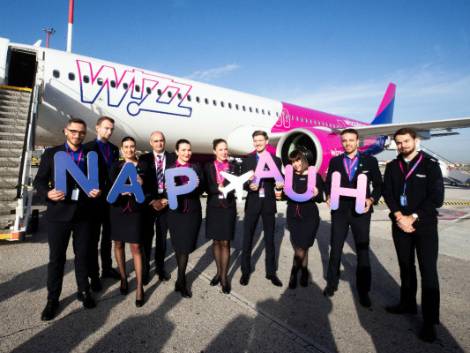 Wizz Air: al via il primo volo su Napoli da Abu Dhabi