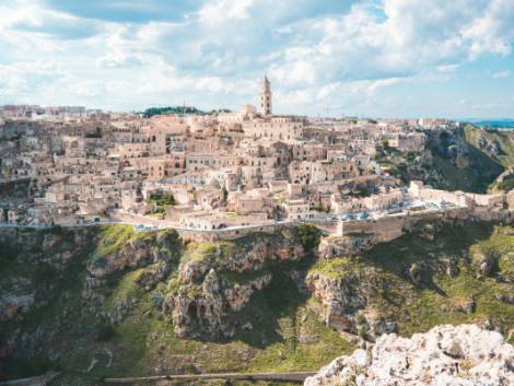 Basilicata da record, da James Bond al ponte tibetano più lungo del mondo