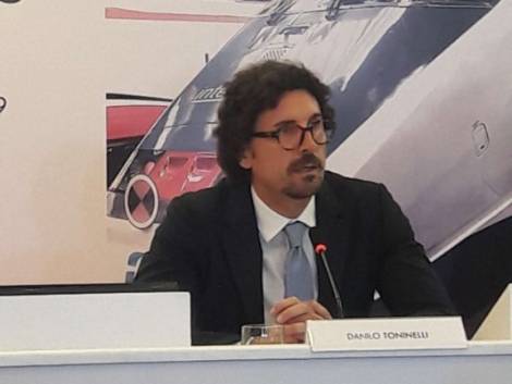 Più giovani e più puntuali: Fs cambia il volto degli Intercity