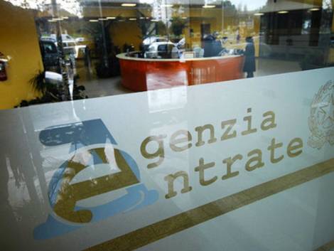 Spesometro, le istruzioni dell'Agenzia delle Entrate per l'invio delle fatture