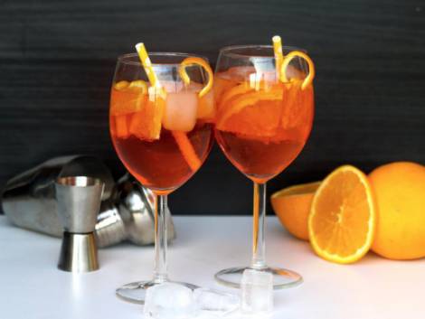 United offre uno spritz a chi vola sull’Italia