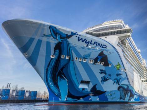 Norwegian Bliss lascia i cantieri e salpa per il primo viaggio