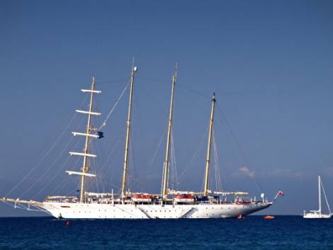 Star Clippers: ecco le modifiche alle crociere dell’11 e 18 agosto in Indonesia