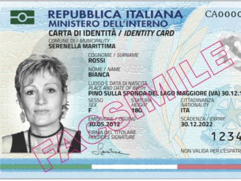 Carte d’identità elettroniche, scatta l’indagine. Viaggiatrice fermata a Fiumicino