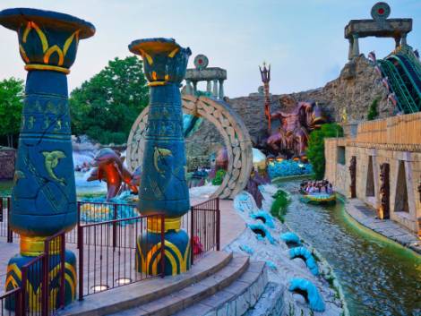 Gardaland prolunga l'orario di apertura e aumenta la capienza massima