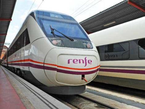 Treni, l’attacco di Renfe in Francia: biglietti a 9 euro