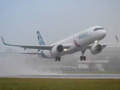 Airbus: debutta l’A321 long range