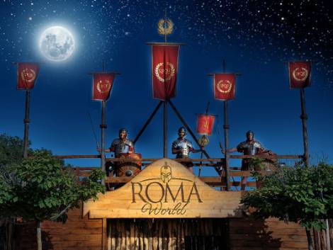 Roma World inaugura l'apertura notturna