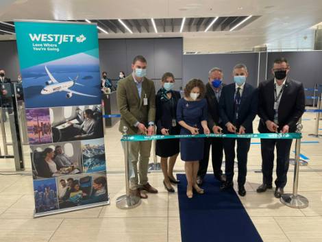 WestJet al debutto in Italia: decollato il primo volo Roma-Calgary