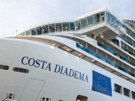 Costa approda a Palermo con l'ammiraglia Diadema