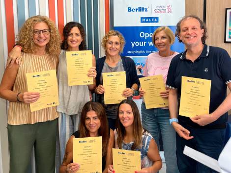 Gli adv con i diplomi della Berlitz Language Academy