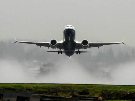 Boeing, la Faaapre una nuova indagine sul 787
