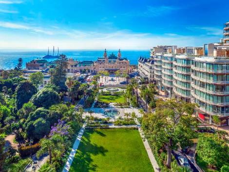 Organizzate il vostro evento d’eccezione a Monaco! Scoprite l’offerta unica del Resort Monte-Carlo Societé des Bains de Mer: hotel 4 e 5 stelle, sale iconiche e attività su misura per i vostri meeting