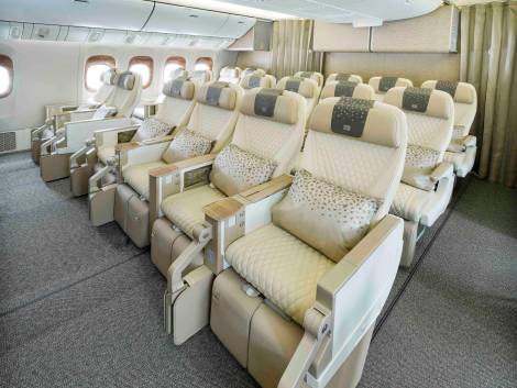 Emirates: da maggio premium economy su tutti i voli su Milano
